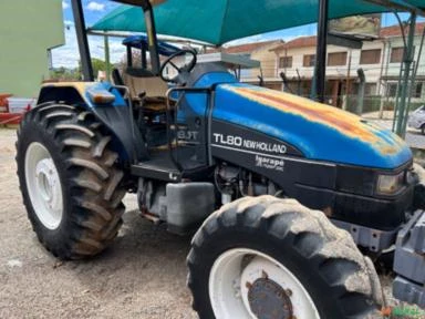 Trator New Holland TL80