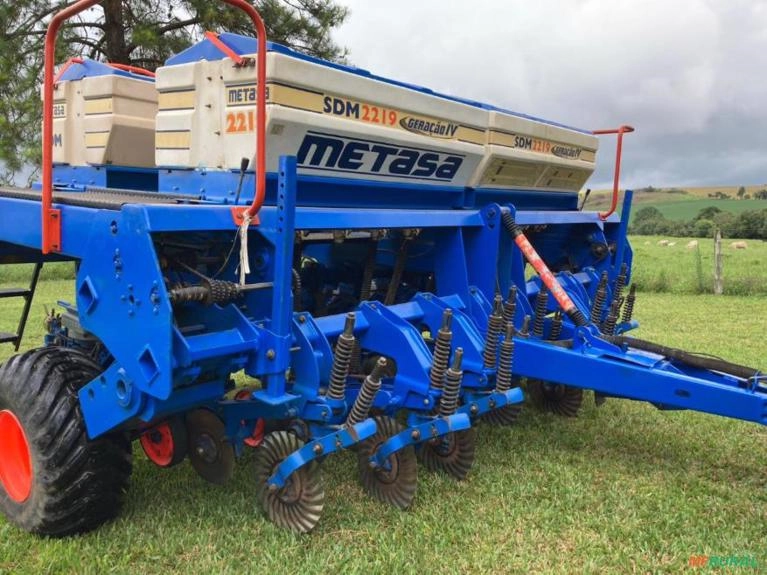 Semeadeira/ Plantadeira Metasa 2219 Imagem Semeadeira/ Plantadeira Metasa 2219