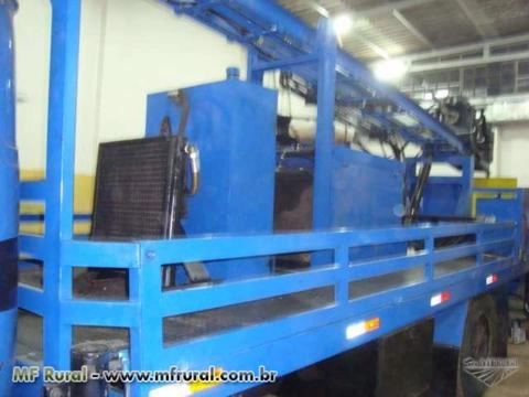 Imagem PERFURATRIZ ROTOPINEUMÁTICA HS150 Imagem PERFURATRIZ ROTOPINEUMÁTICA HS150