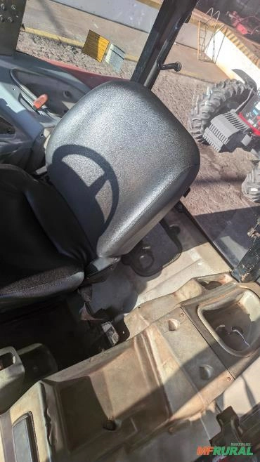 Imagem Trator MF7180/4 CABINADO Imagem Trator MF7180/4 CABINADO