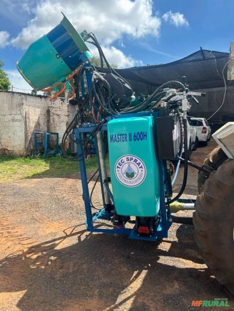 Pulverizador Master II 600 Hidráulica Imagem Pulverizador Master II 600 Hidráulica