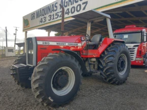 Trator Massey Ferguson 680 4x4 ano 01