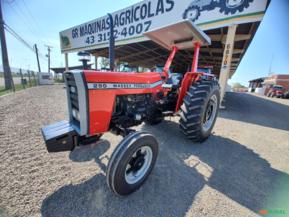 Trator Massey Ferguson MF 290.