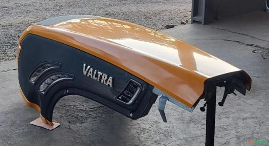 Imagem Capô para tratores Valtra linha BM 110/125 geração 3. Imagem Capô para tratores Valtra linha BM 110/125 geração 3.