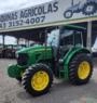 Trator John Deere 5078 cabinado. Imagem Trator John Deere 5078 cabinado.