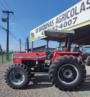 Trator Massey Ferguson 275 4x4. Imagem Trator Massey Ferguson 275 4x4.