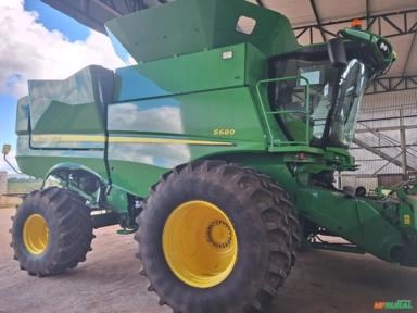 Colheitadeira John Deere S680 Imagem Colheitadeira John Deere S680