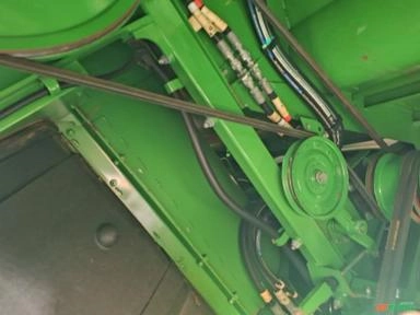 Imagem Colheitadeira John Deere S680 Imagem Colheitadeira John Deere S680
