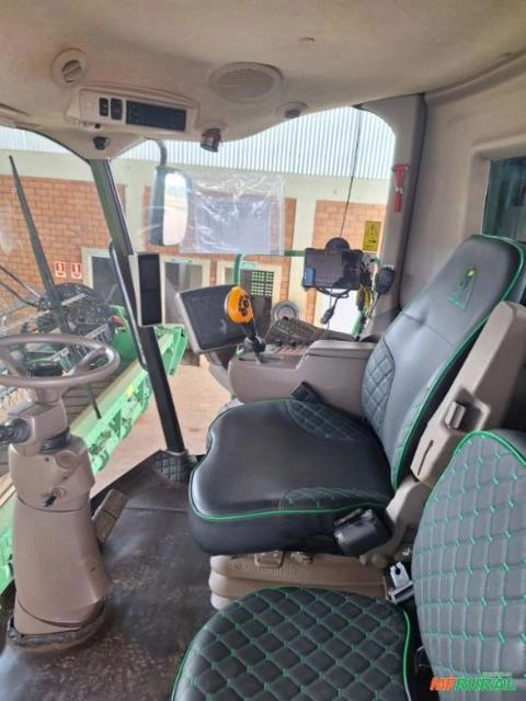Imagem Colheitadeira John Deere S680 Imagem Colheitadeira John Deere S680