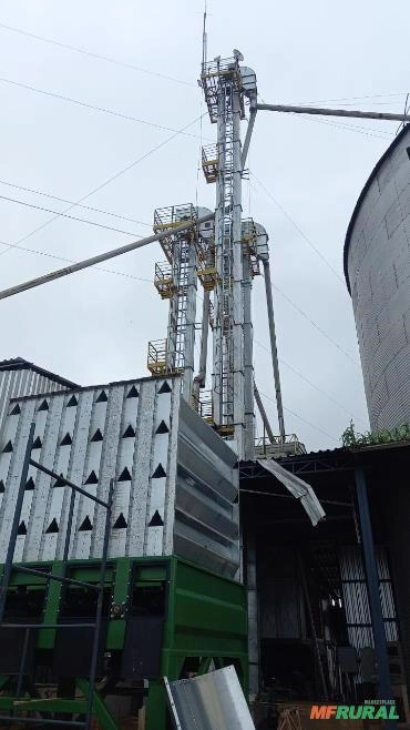 Secador KEPLER 15 t/h. Imagem Secador KEPLER 15 t/h.