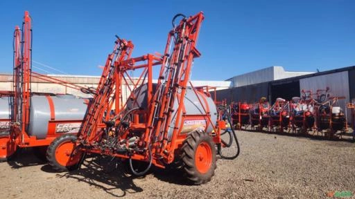PULVERIZADOR CROSS MASTER ADVENTURE 2.000 LITROS Imagem PULVERIZADOR CROSS MASTER ADVENTURE 2.000 LITROS