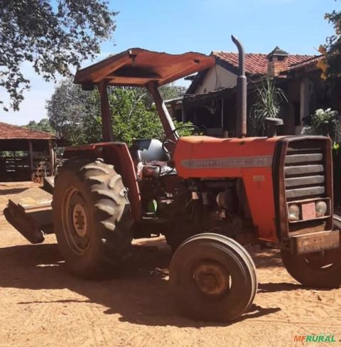 Trator Massey Ferguson 275 com redutor Imagem Trator Massey Ferguson 275 com redutor