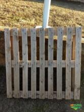 Pallets 103 x 108 e 130 x 87 cm