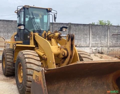 PÁ CARREGADEIRA CATERPILLAR, MODELO 938H, ANO 2012