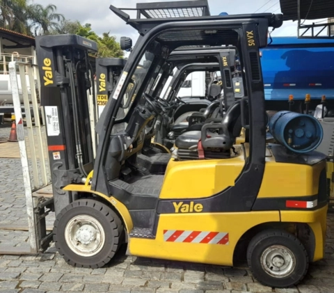 Imagem EMPILHADEIRA YALE, MODELO GP050VX, ANO 2018, ÚNICO DONO, NF DE ORIGEM, GLP, TORRE TRIPLEX, 14.000HS Imagem EMPILHADEIRA YALE, MODELO GP050VX, ANO 2018, ÚNICO DONO, NF DE ORIGEM, GLP, TORRE TRIPLEX, 14.000HS