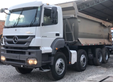 Caminhão Mercedes Benz (MB) 4144 ano 20 Imagem Caminhão Mercedes Benz (MB) 4144 ano 20