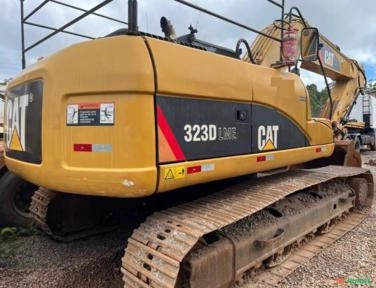 ESCAVADEIRA CATERPILLAR, MODELO 323DL ME, ANO 2013 Imagem ESCAVADEIRA CATERPILLAR, MODELO 323DL ME, ANO 2013