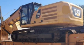 ESCAVADEIRA CATERPILLAR, MODELO 336, ANO DE FABRICAÇÃO 2020, ÚNICO DONO, NF DE ORIGEM, COM 15.200HS