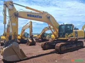 ESCAVADEIRA KOMATSU, MODELO PC500LC-10M0, ANO DE FABRICAÇÃO 2023, ÚNICO DONO, COM 1.665HS