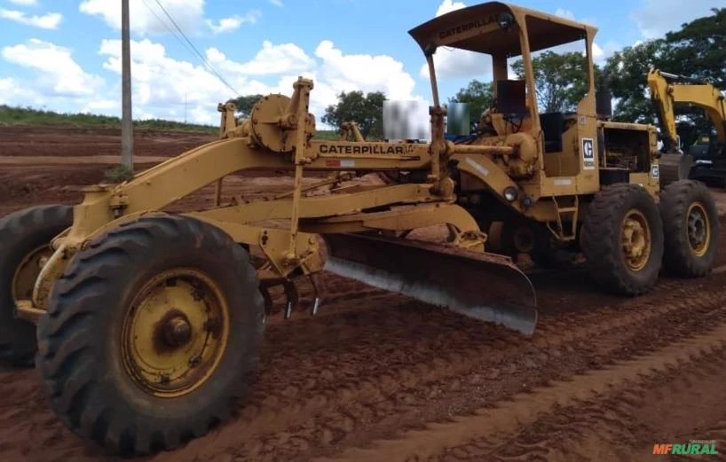 MOTONIVELADORA CATERPILLAR, MODELO 120B, SÃO 3 UNIDADES ANOS 1978/1979/1989, TODAS OPERACIONAIS.