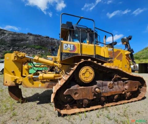 TRATOR DE ESTEIRAS CATERPILLAR, MODELO D8T, ANO 2021, DE ÚNICO DONO, NF DE ORIGEM, COM 11.000 HORAS