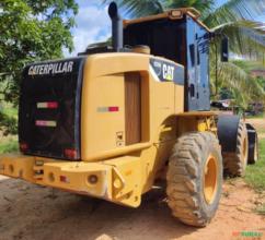 PÁ CARREGADEIRA CATERPILLAR 924H ANO 2011, COM 17.300 HORAS TRABALHADAS, OPERACIONAL