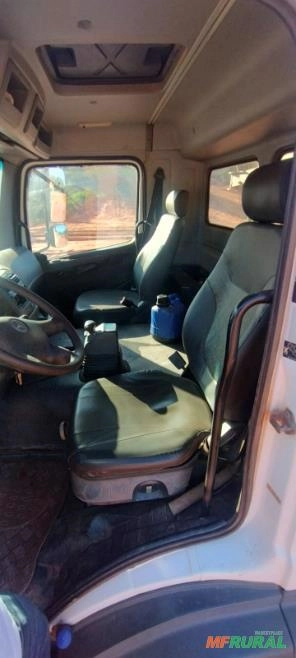 Imagem CAMINHÃO BASCULANTE MERCEDES BENZ, MODELO AXOR 4144K 6X4, ANO DE FABRICAÇÃO 2012, ROSSETTI MEIA CANA Imagem CAMINHÃO BASCULANTE MERCEDES BENZ, MODELO AXOR 4144K 6X4, ANO DE FABRICAÇÃO 2012, ROSSETTI MEIA CANA