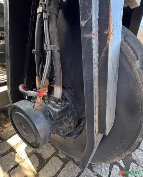 Imagem EMPILHADEIRA LATERAL COMBILIFT C16000J ANO 2015, DE ÚNICO DONO, CABINADA, OPERACIONAL Imagem EMPILHADEIRA LATERAL COMBILIFT C16000J ANO 2015, DE ÚNICO DONO, CABINADA, OPERACIONAL