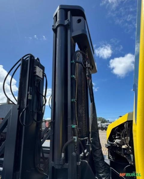 Imagem EMPILHADEIRA LATERAL COMBILIFT C16000J ANO 2015, DE ÚNICO DONO, CABINADA, OPERACIONAL Imagem EMPILHADEIRA LATERAL COMBILIFT C16000J ANO 2015, DE ÚNICO DONO, CABINADA, OPERACIONAL