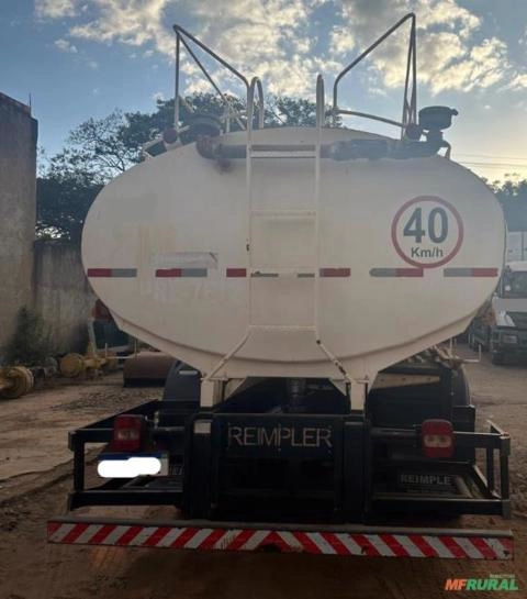 Imagem CAMINHÃO PIPA VOLKSWAGEN, MODELO 26.260 6X4 ROBUST, ANO 2021/2022, ÚNICO DONO, REIMPLER 20.000L Imagem CAMINHÃO PIPA VOLKSWAGEN, MODELO 26.260 6X4 ROBUST, ANO 2021/2022, ÚNICO DONO, REIMPLER 20.000L