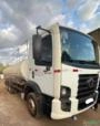 CAMINHÃO PIPA VOLKSWAGEN, MODELO 26.260 6X4 ROBUST, ANO 2021/2022, ÚNICO DONO, REIMPLER 20.000L Imagem CAMINHÃO PIPA VOLKSWAGEN, MODELO 26.260 6X4 ROBUST, ANO 2021/2022, ÚNICO DONO, REIMPLER 20.000L