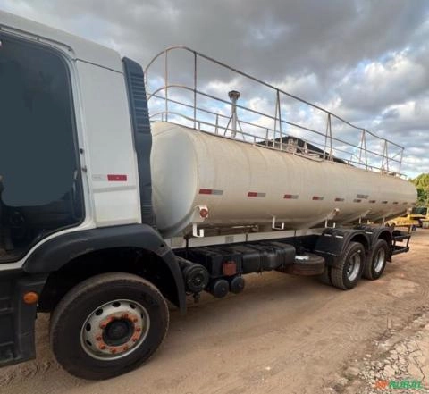 Imagem CAMINHÃO PIPA VOLKSWAGEN, MODELO 26.260 6X4 ROBUST, ANO 2021/2022, ÚNICO DONO, REIMPLER 20.000L Imagem CAMINHÃO PIPA VOLKSWAGEN, MODELO 26.260 6X4 ROBUST, ANO 2021/2022, ÚNICO DONO, REIMPLER 20.000L