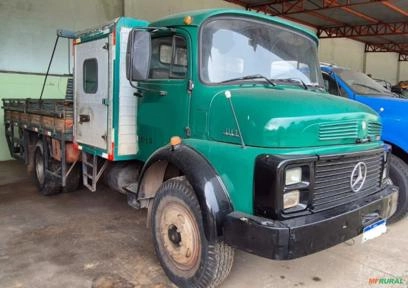 CAMINHÃO CARROCERIA MERCEDES BENZ, MODELO L1113, ANO 1977, DOCUMENTAÇÃO EM DIA, CAB SUPLEMENTAR Imagem CAMINHÃO CARROCERIA MERCEDES BENZ, MODELO L1113, ANO 1977, DOCUMENTAÇÃO EM DIA, CAB SUPLEMENTAR