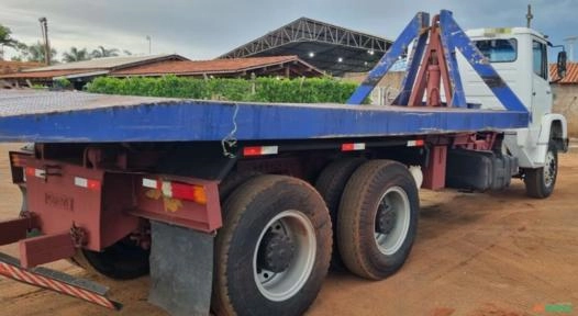 Imagem CAMINHÃO ROLL ON / OFF MERCEDES BENZ, LK2635 6X4, ANO 1995, ÚNICO DONO, COM PRANCHA E CAÇAMBA Imagem CAMINHÃO ROLL ON / OFF MERCEDES BENZ, LK2635 6X4, ANO 1995, ÚNICO DONO, COM PRANCHA E CAÇAMBA