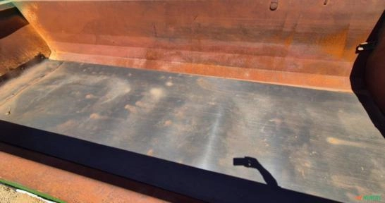 Imagem CAMINHÃO MERCEDES, MODELO 2729 8X4, ANO 2012/2012, ÚNICO DONO, BÁSCULA 16 M² Imagem CAMINHÃO MERCEDES, MODELO 2729 8X4, ANO 2012/2012, ÚNICO DONO, BÁSCULA 16 M²