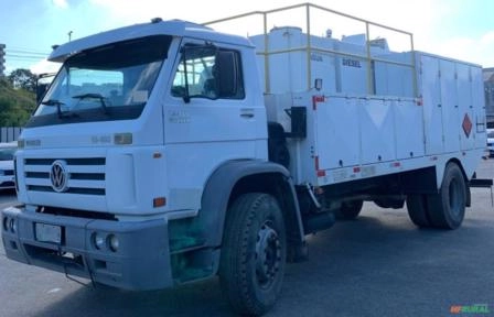 CAMINHÃO COMBOIO VOLKSWAGEN, 15.180 WORKER, ANO DE FABRICAÇÃO 2006, ÚNICO DONO, 608.349KMS Imagem CAMINHÃO COMBOIO VOLKSWAGEN, 15.180 WORKER, ANO DE FABRICAÇÃO 2006, ÚNICO DONO, 608.349KMS