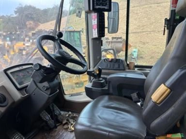 Imagem PÁ CARREGADEIRA CATERPILLAR, MODELO 966L, ANO 2019 Imagem PÁ CARREGADEIRA CATERPILLAR, MODELO 966L, ANO 2019