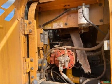 Imagem ESCAVADEIRA HYUNDAI, ROBEX 140LC-9, ANO 2018, SÃO 03 UNIDADES, ÚNICO DONO, 9.900/11.850/12.600HS Imagem ESCAVADEIRA HYUNDAI, ROBEX 140LC-9, ANO 2018, SÃO 03 UNIDADES, ÚNICO DONO, 9.900/11.850/12.600HS