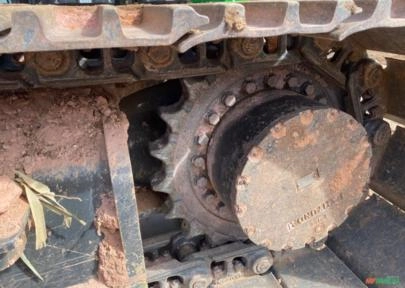 Imagem ESCAVADEIRA HYUNDAI, ROBEX 140LC-9, ANO 2018, SÃO 03 UNIDADES, ÚNICO DONO, 9.900/11.850/12.600HS Imagem ESCAVADEIRA HYUNDAI, ROBEX 140LC-9, ANO 2018, SÃO 03 UNIDADES, ÚNICO DONO, 9.900/11.850/12.600HS