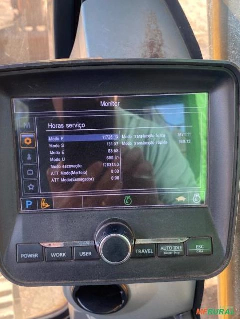 Imagem ESCAVADEIRA HYUNDAI, ROBEX 140LC-9, ANO 2018, SÃO 03 UNIDADES, ÚNICO DONO, 9.900/11.850/12.600HS Imagem ESCAVADEIRA HYUNDAI, ROBEX 140LC-9, ANO 2018, SÃO 03 UNIDADES, ÚNICO DONO, 9.900/11.850/12.600HS