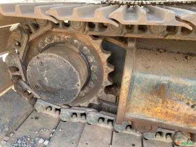 Imagem ESCAVADEIRA HYUNDAI, ROBEX 140LC-9, ANO 2018, SÃO 03 UNIDADES, ÚNICO DONO, 9.900/11.850/12.600HS Imagem ESCAVADEIRA HYUNDAI, ROBEX 140LC-9, ANO 2018, SÃO 03 UNIDADES, ÚNICO DONO, 9.900/11.850/12.600HS