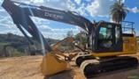 ESCAVADEIRA JOHN DEERE MODELO 130G ANO 2019, DE ÚNICO DONO, NF DE ORIGEM, RODANTE NOVO, COM 4.000 HS Imagem ESCAVADEIRA JOHN DEERE MODELO 130G ANO 2019, DE ÚNICO DONO, NF DE ORIGEM, RODANTE NOVO, COM 4.000 HS
