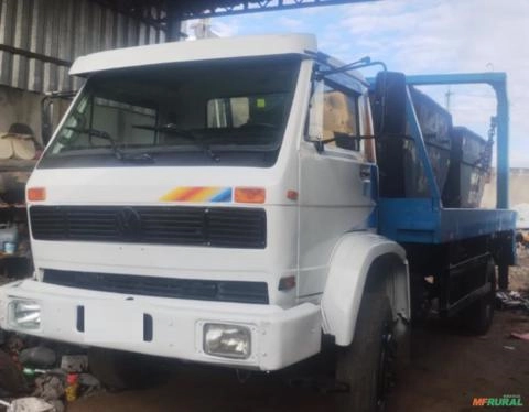 Imagem CAMINHÃO POLIGUINDASTE VOLKSWAGEN MODELO 16-210 ANO 1988, EQUIPADO COM POLIGUINDASTE DUPLO Imagem CAMINHÃO POLIGUINDASTE VOLKSWAGEN MODELO 16-210 ANO 1988, EQUIPADO COM POLIGUINDASTE DUPLO