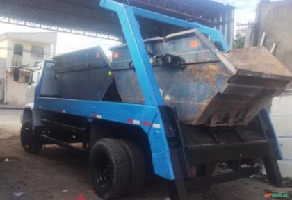 Imagem CAMINHÃO POLIGUINDASTE VOLKSWAGEN MODELO 16-210 ANO 1988, EQUIPADO COM POLIGUINDASTE DUPLO Imagem CAMINHÃO POLIGUINDASTE VOLKSWAGEN MODELO 16-210 ANO 1988, EQUIPADO COM POLIGUINDASTE DUPLO