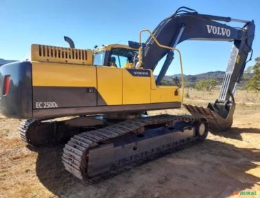 Imagem ESCAVADEIRA VOLVO, MODELO EC250DL, ANO 2021, ÚNICO DONO, NF DE ORIGEM, COM 2.950HS TRABALHADAS Imagem ESCAVADEIRA VOLVO, MODELO EC250DL, ANO 2021, ÚNICO DONO, NF DE ORIGEM, COM 2.950HS TRABALHADAS
