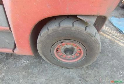 Imagem EMPILHADEIRA LINDE H70 DIESEL ANO 2013, CAPACIDADE PARA 07 TONELADAS, COM 10.800 HORAS TRABALHADAS!! Imagem EMPILHADEIRA LINDE H70 DIESEL ANO 2013, CAPACIDADE PARA 07 TONELADAS, COM 10.800 HORAS TRABALHADAS!!