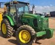 TRATOR AGRÍCOLA JOHN DEERE, MODELO 5078E 4X4, ANO 2020, CABINE FECHADA COM AR CONDICIONADO, 6.400HS Imagem TRATOR AGRÍCOLA JOHN DEERE, MODELO 5078E 4X4, ANO 2020, CABINE FECHADA COM AR CONDICIONADO, 6.400HS