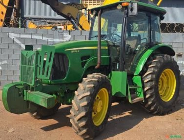 TRATOR AGRÍCOLA JOHN DEERE, MODELO 5078E 4X4, ANO 2020, CABINE FECHADA COM AR CONDICIONADO, 6.400HS Imagem TRATOR AGRÍCOLA JOHN DEERE, MODELO 5078E 4X4, ANO 2020, CABINE FECHADA COM AR CONDICIONADO, 6.400HS