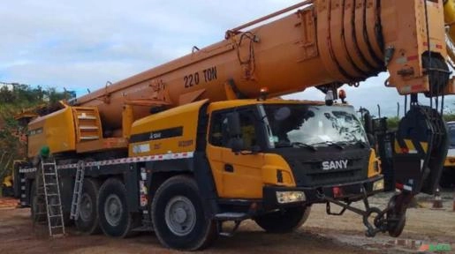 GUINDASTE SANY, MODELO SAC2200, ANO 2014, CAPACIDADE MÁXIMA 220T, ÚNICO DONO, NF DE ORIGEM Imagem GUINDASTE SANY, MODELO SAC2200, ANO 2014, CAPACIDADE MÁXIMA 220T, ÚNICO DONO, NF DE ORIGEM