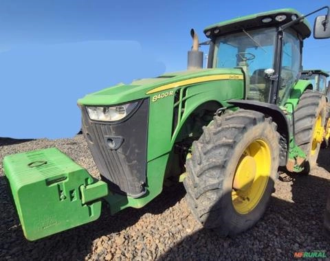 TRATOR AGRÍCOLA JOHN DEERE, MODELO 8400R 4X4, ANO 2020, ÚNICO DONO, NF DE ORIGEM 5.500HS TRABALHADAS Imagem TRATOR AGRÍCOLA JOHN DEERE, MODELO 8400R 4X4, ANO 2020, ÚNICO DONO, NF DE ORIGEM 5.500HS TRABALHADAS